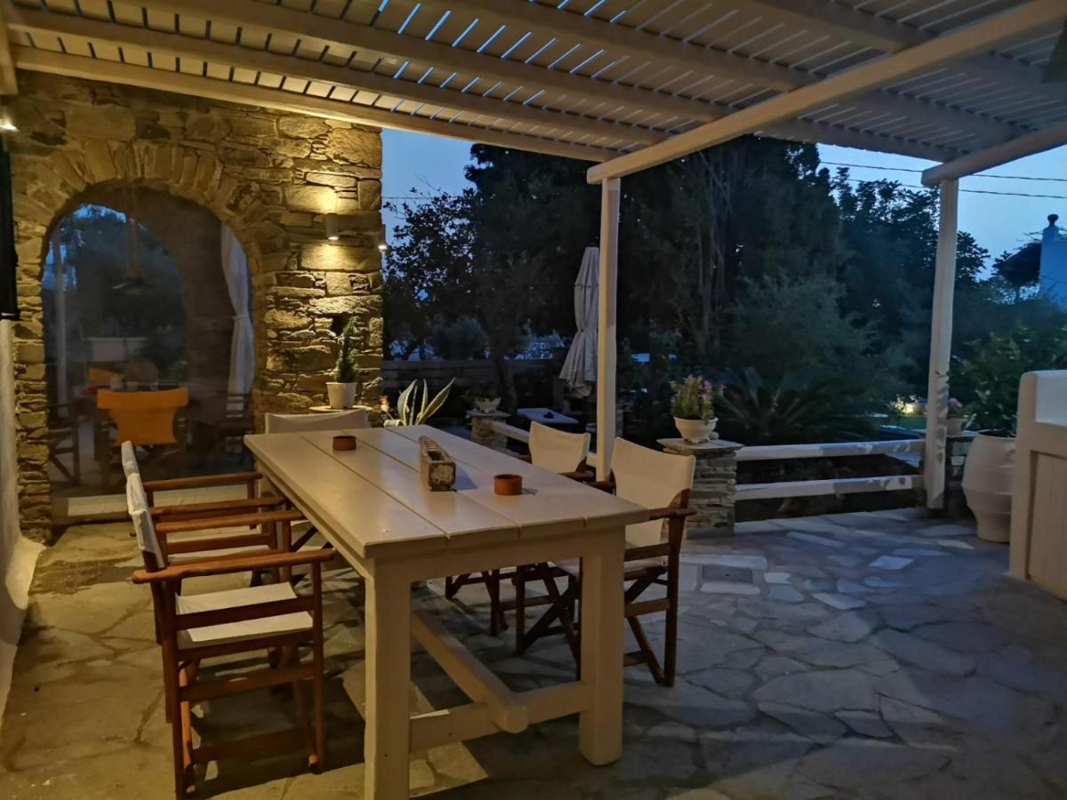 Villa Romanos Summer House Agios Romanos Exterior foto